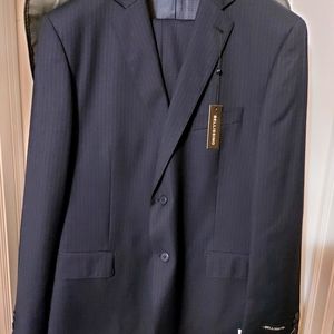 Men's Bellissimo navy pinstriped suit